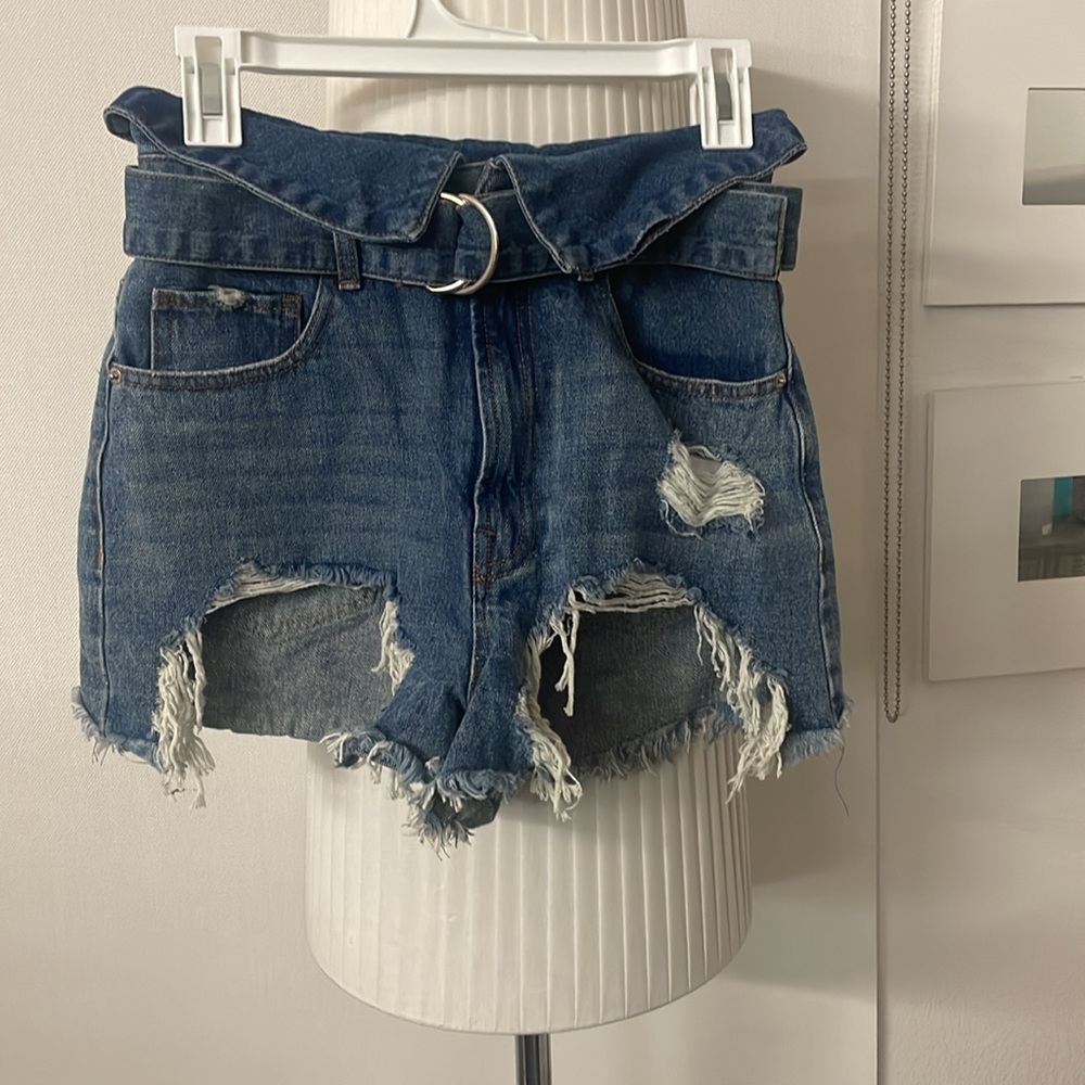 EUC Forever 21 Distressed  Foldover Denim  Shorts